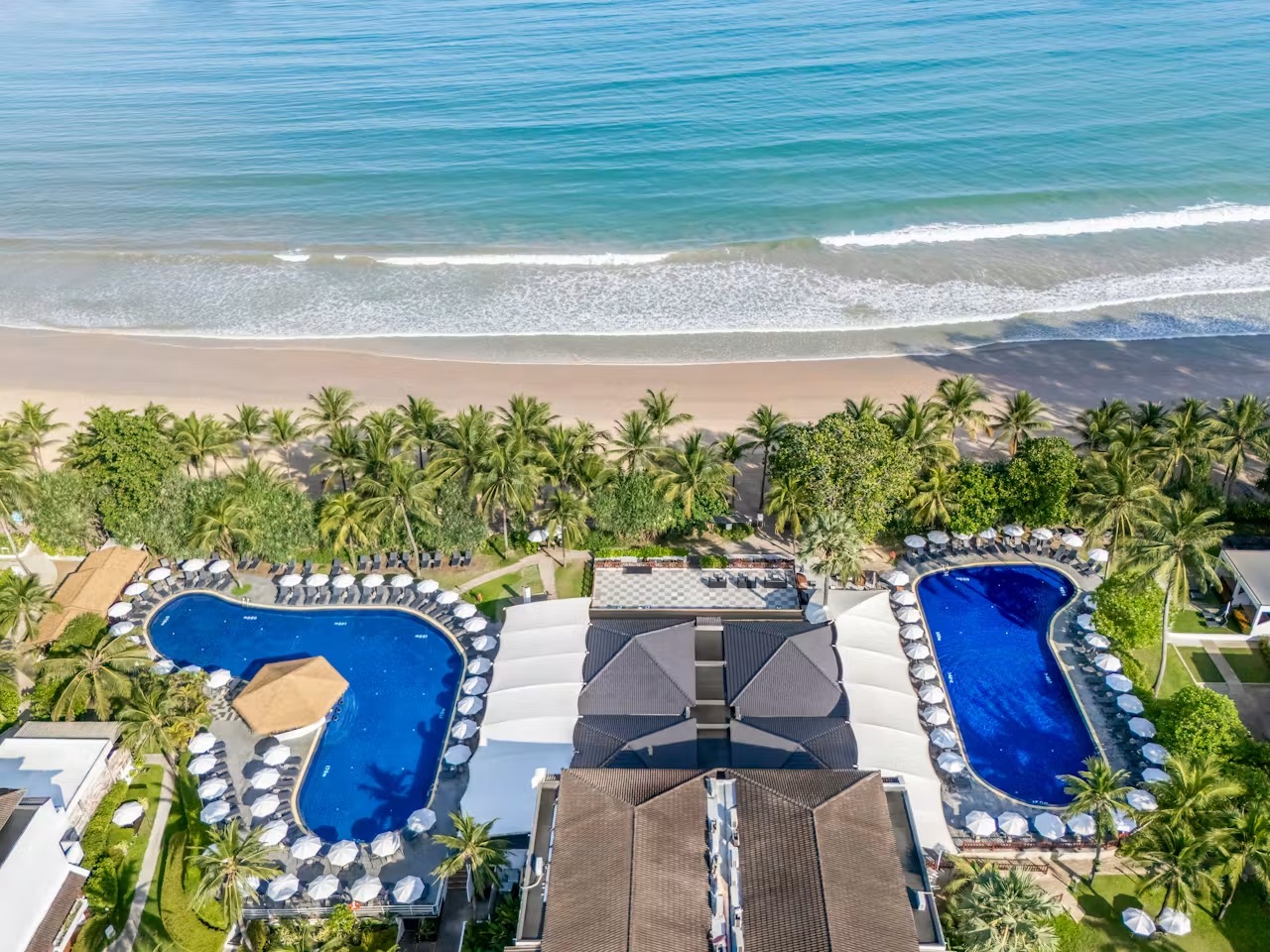 Sunprime Kamala Beach Resort Phuket beachfront and swimming pools