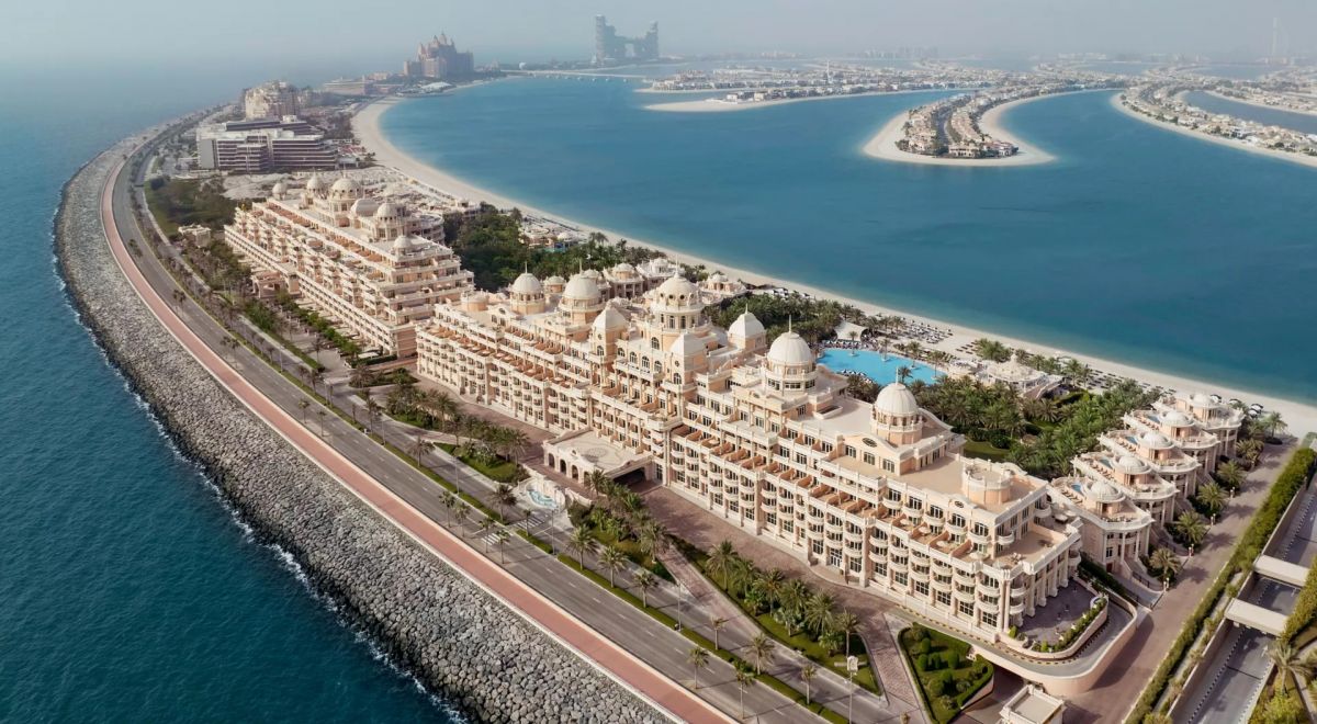 Raffles The Palm Dubai beachfront resort
