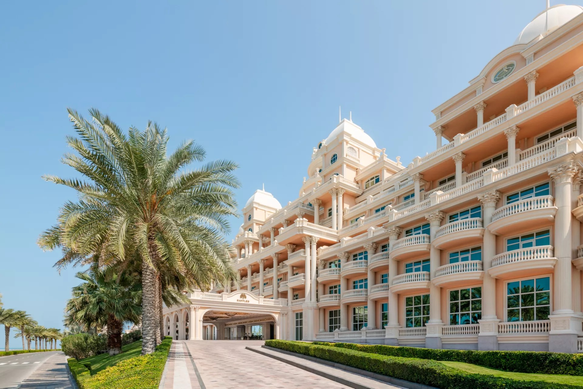 Raffles The Palm Dubai hotel entrance
