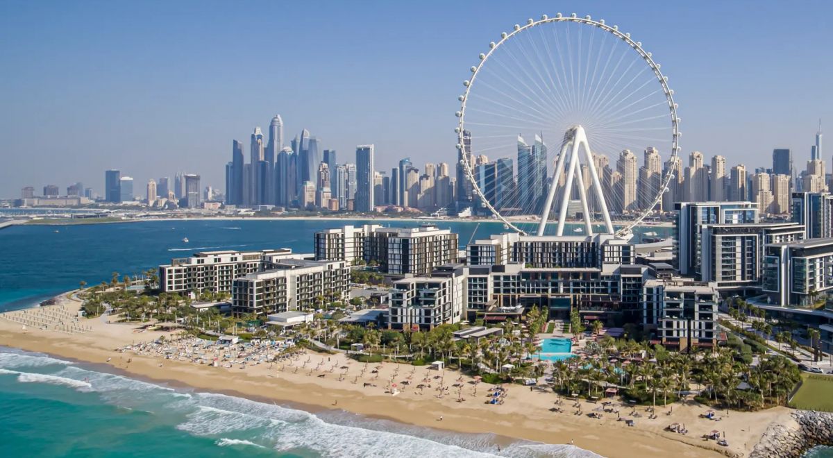 Banyan Tree Dubai beachfront on Bluewaters Island