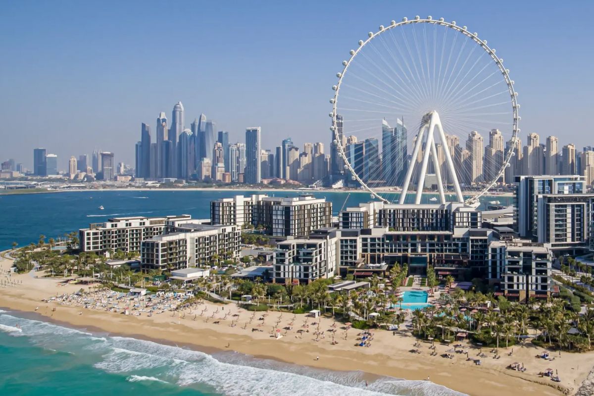 Banyan Tree Dubai beachfront on Bluewaters Island