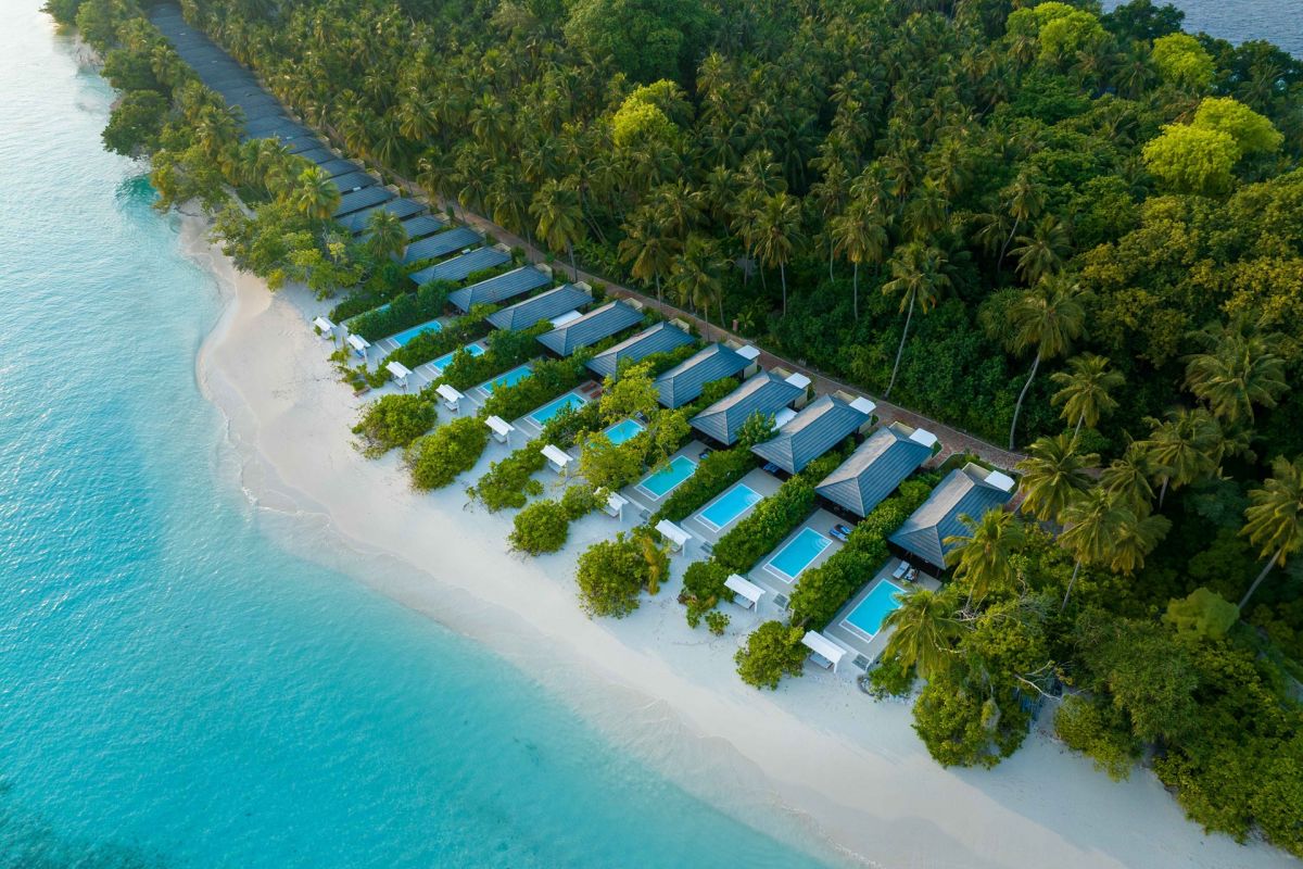 Royal Island Maldives tropical island beach view