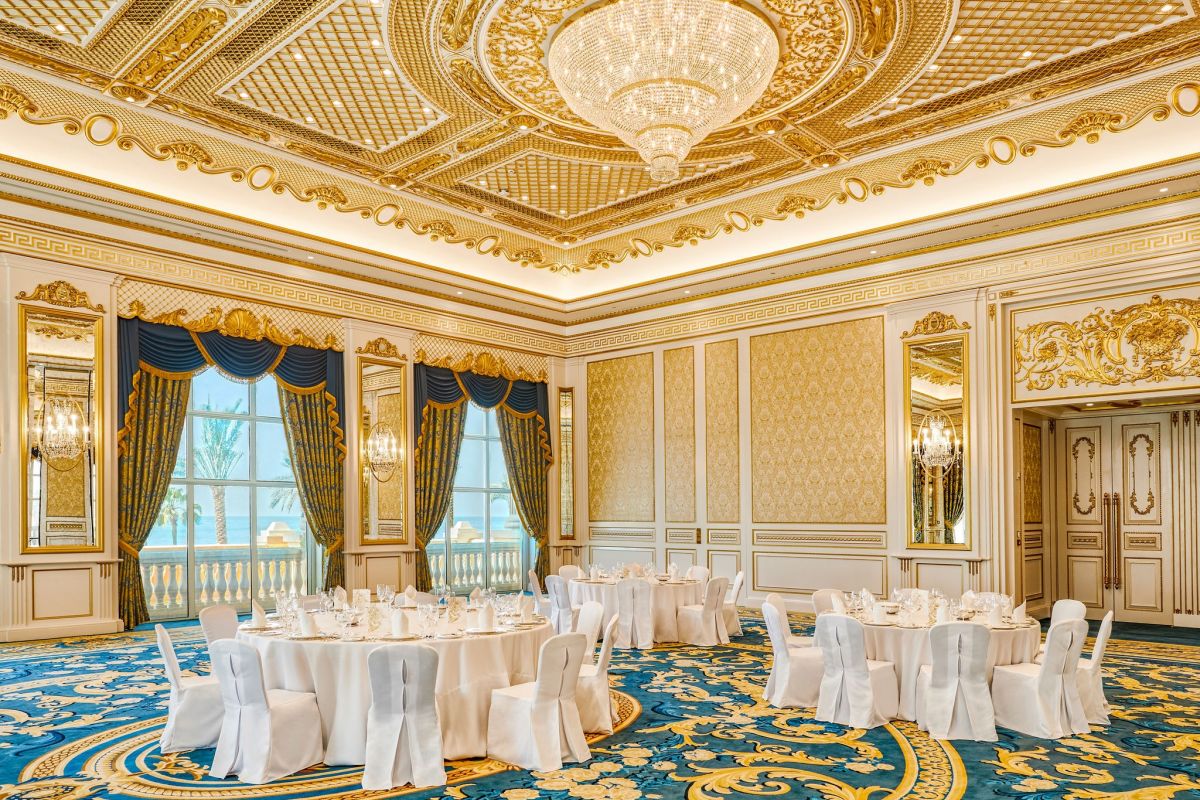 Raffles The Palm Dubai luxury dining