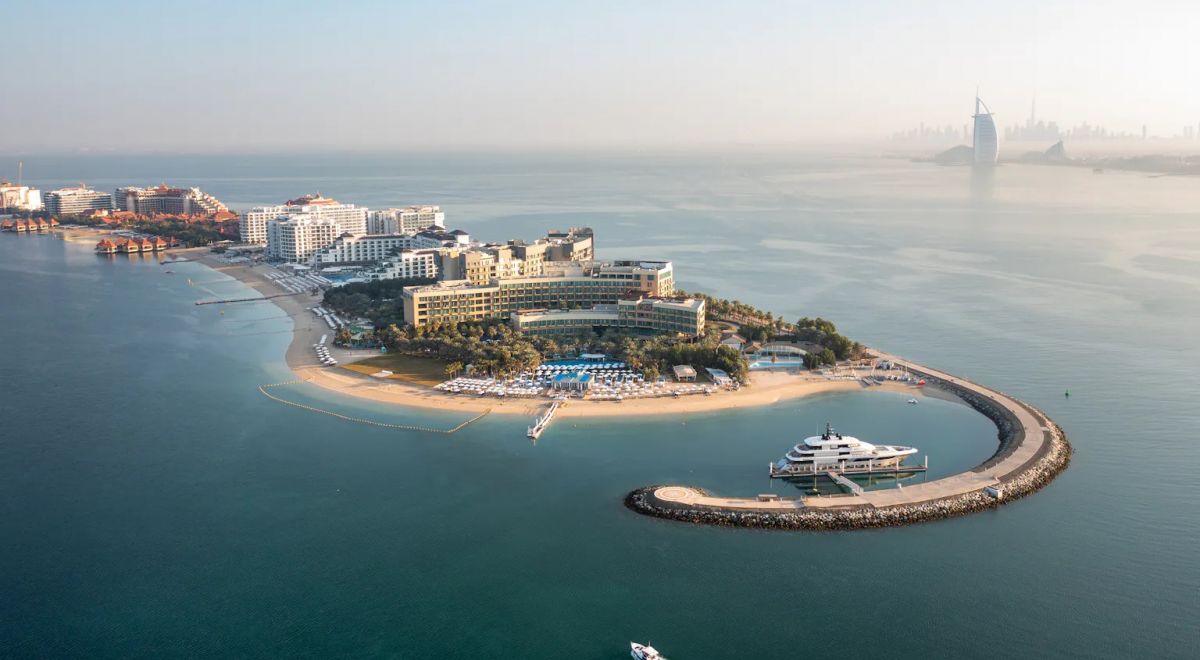 Rixos The Palm Hotel Dubai aerial resort view