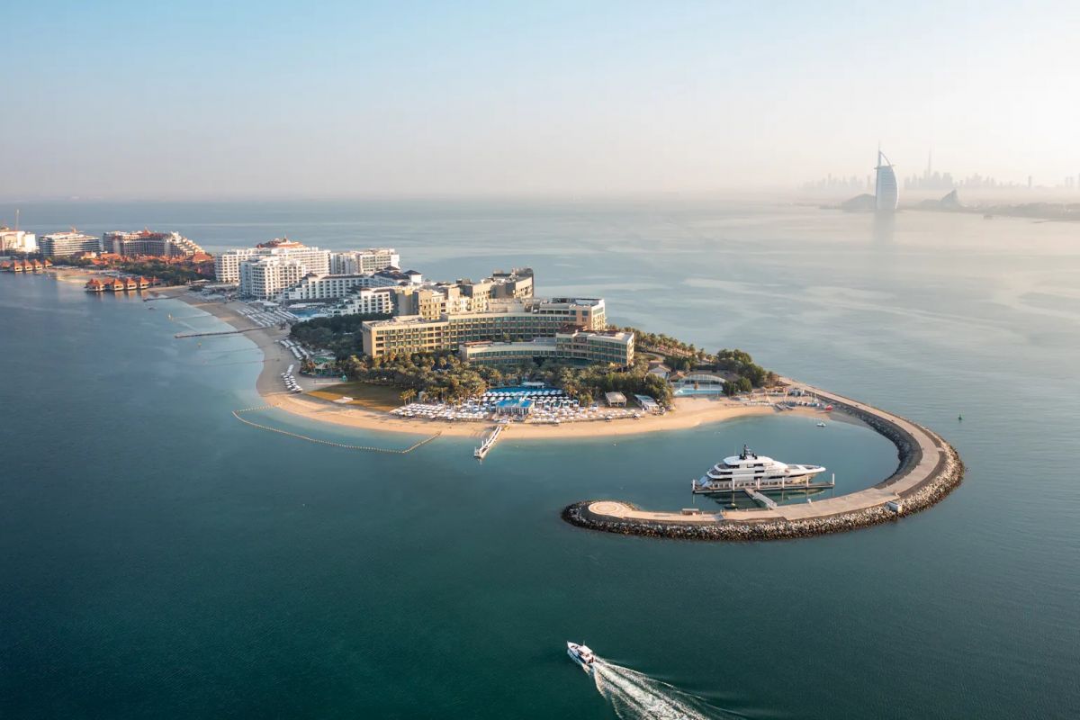 Rixos The Palm Hotel Dubai aerial resort view