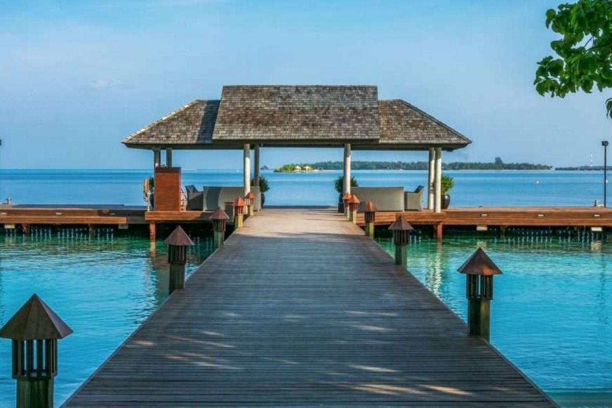 Lily Beach Resort and Spa Maldives Overwater Jetty