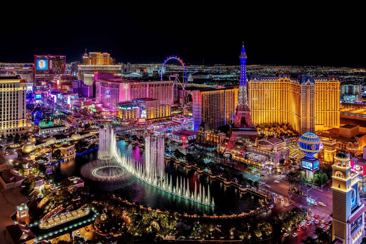 Las Vegas Strip at night during a Las Vegas and New York holiday