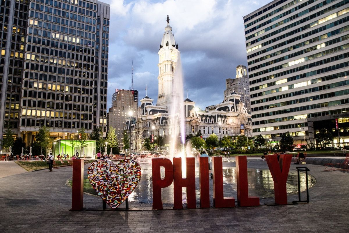 LOVE Park and Philadelphia City Hall in Center City Philadelphia