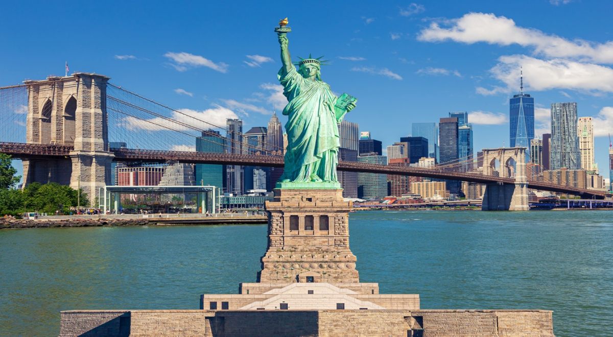 Statue of Liberty and New York Skyline