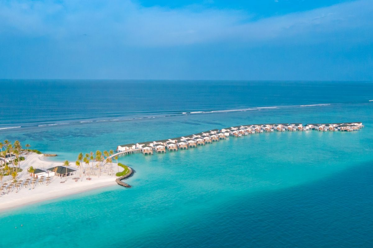 Joy Island Maldives beach and turquoise lagoon