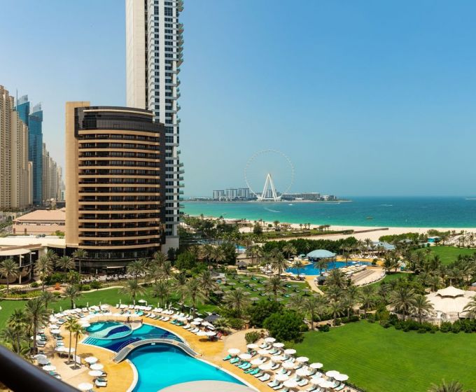 Le Royal Meridien Beach Resort & Spa Dubai with Arabian Gulf Views