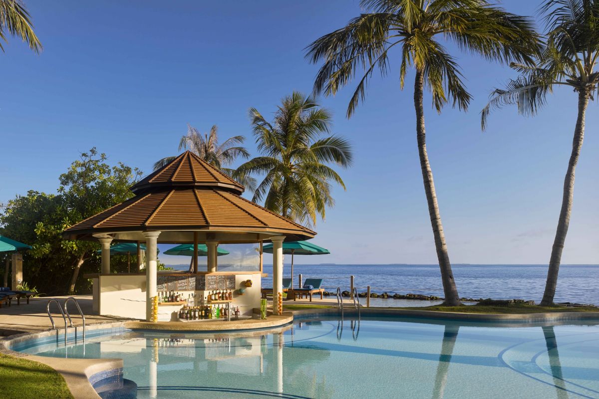 Pool bar at Royal Island Resort Maldives