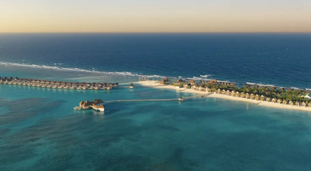 Meyyafushi Maldives Luxury Island Resort Aerial View