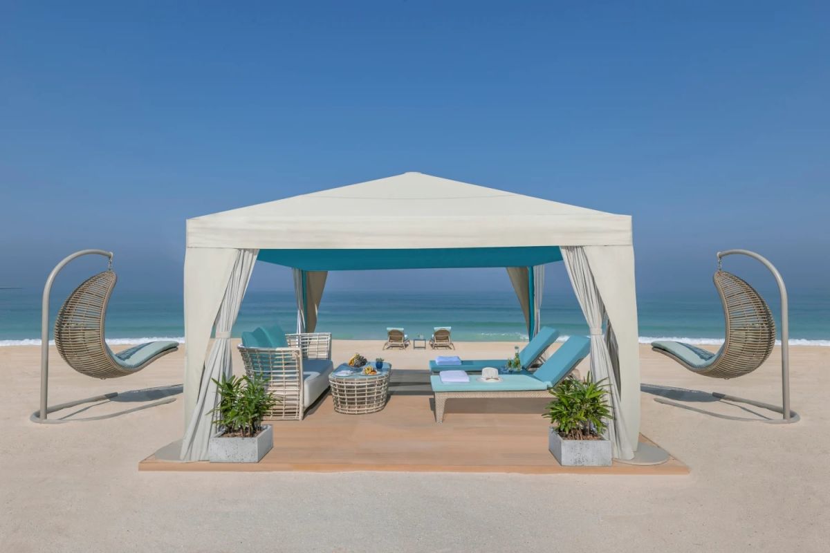 Mandarin Oriental Jumeira Dubai private beach cabana