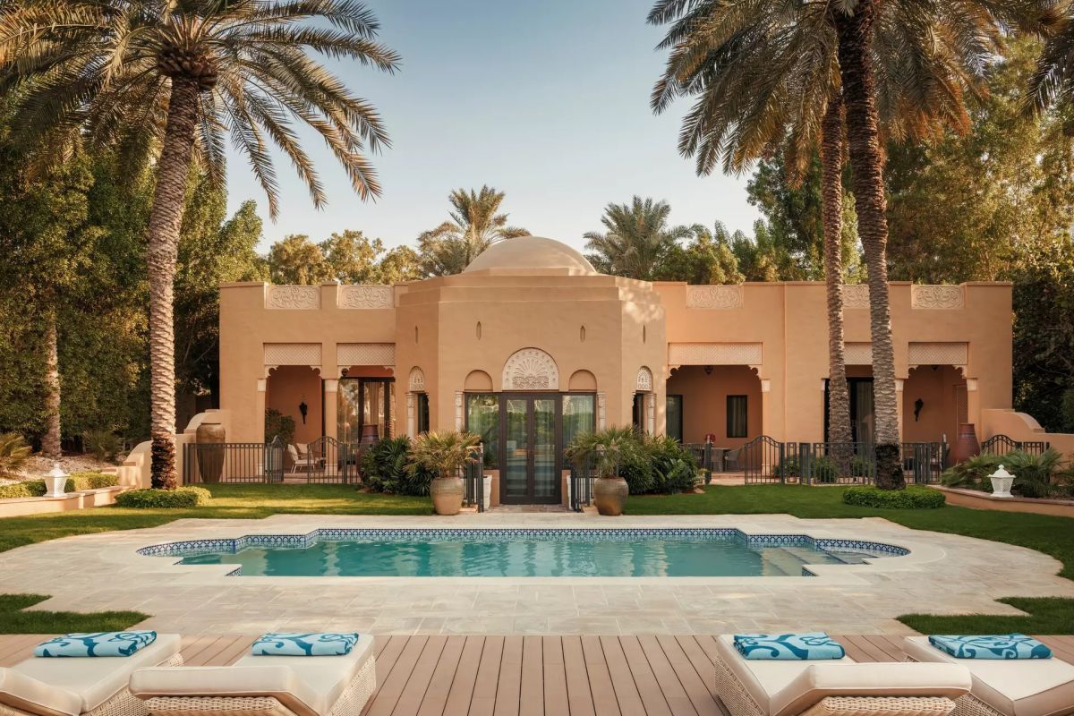 One&Only Royal Mirage Dubai resort pool and Arabian architecture